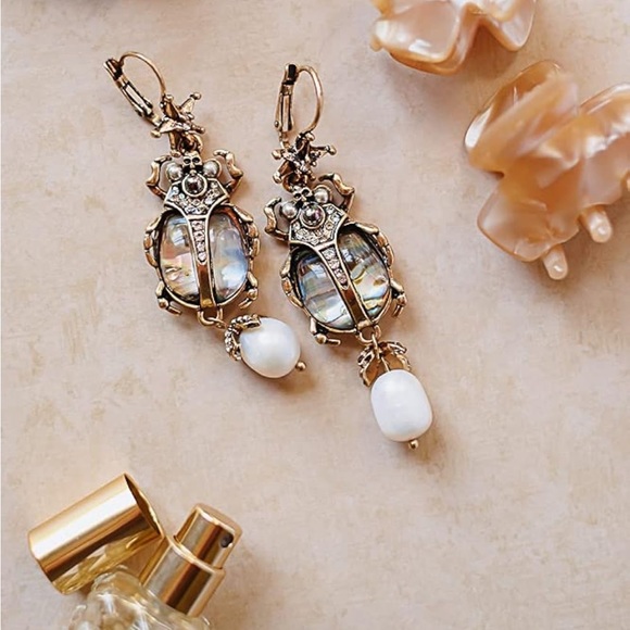 Bohemian Beetle Vintage Diamond Rustic Earrings - Picture 5 of 8